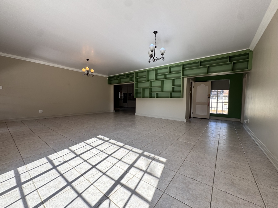 4 Bedroom Property for Sale in Wilkoppies North West
